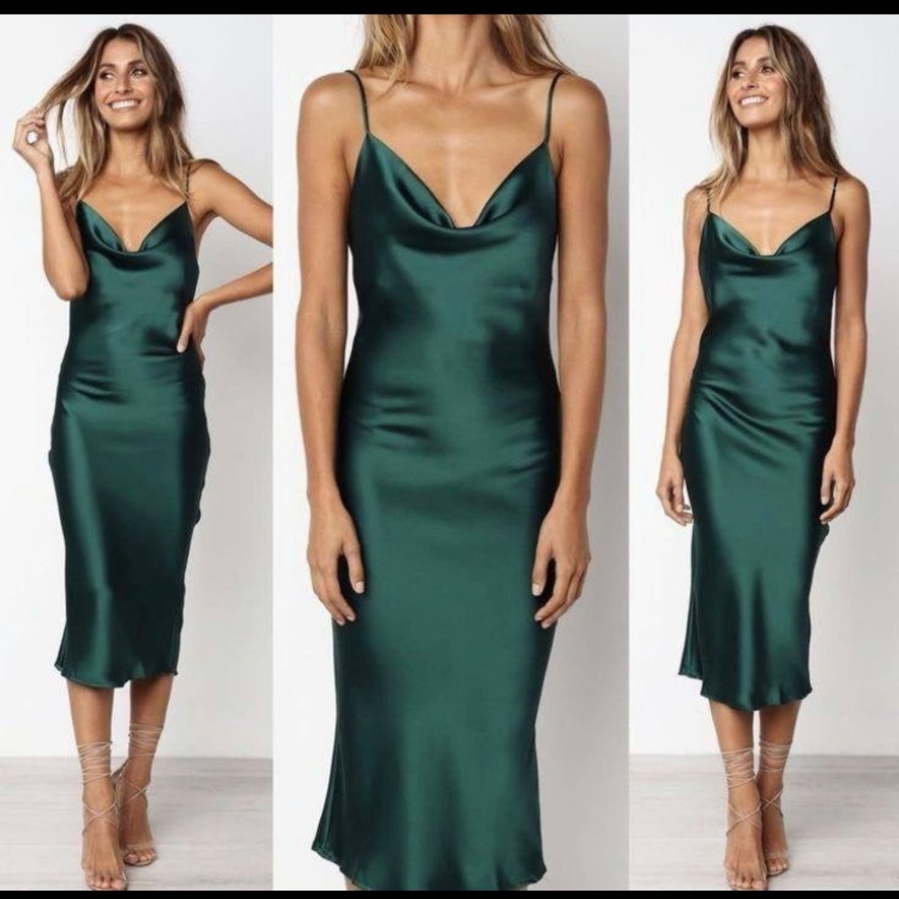 Green silk dress Medium